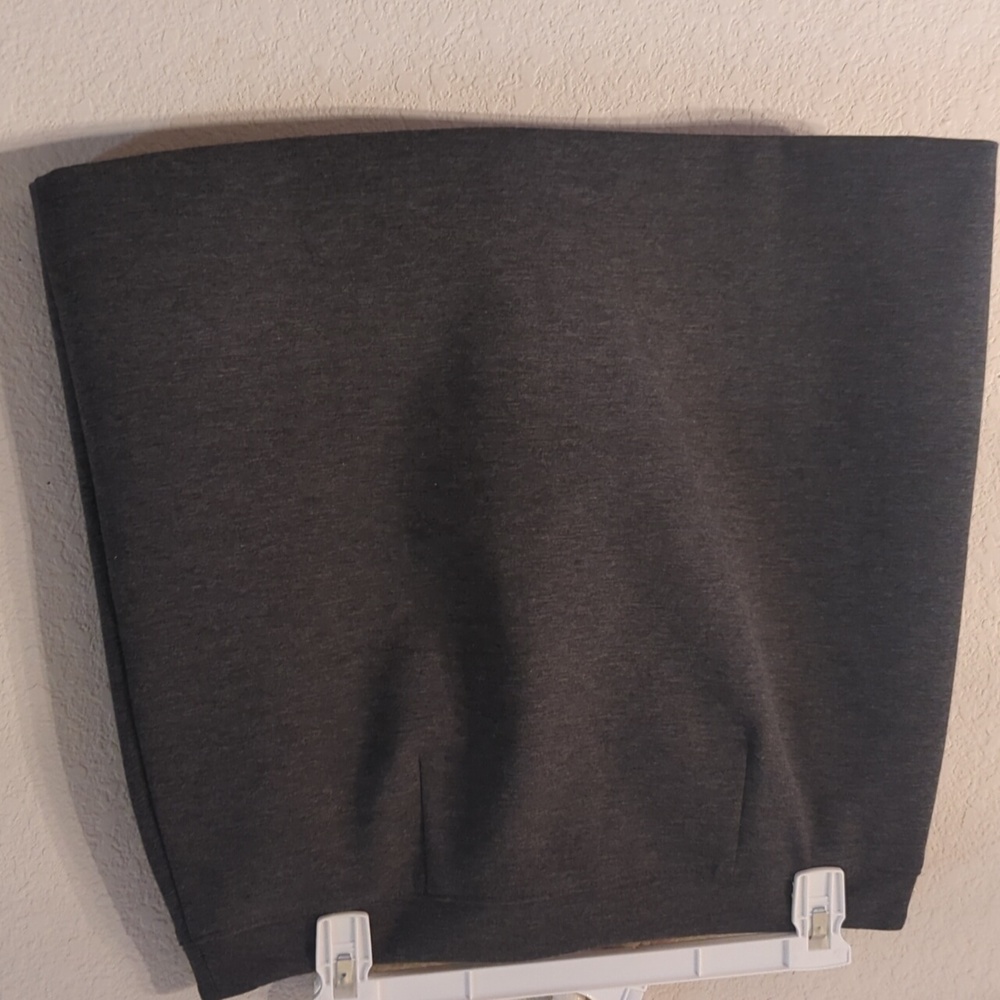 Mini skirts - Picture 5 of 8